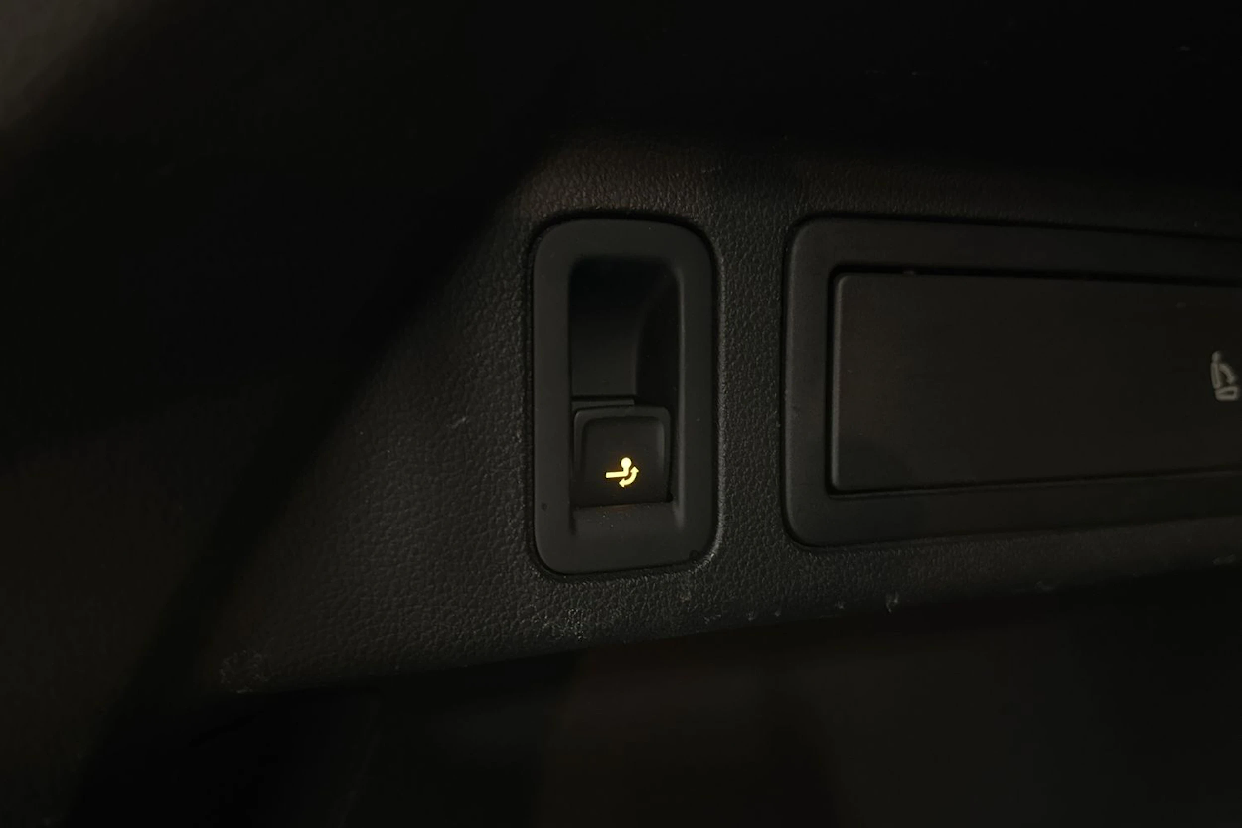 harmaa Volkswagen Tiguan 2017 kuva 15.
