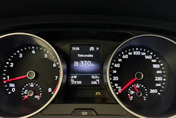 harmaa Volkswagen Tiguan 2017 kuva 21.