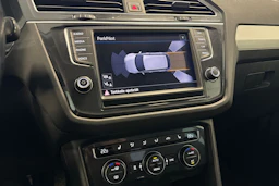 harmaa Volkswagen Tiguan 2017 kuva 25.