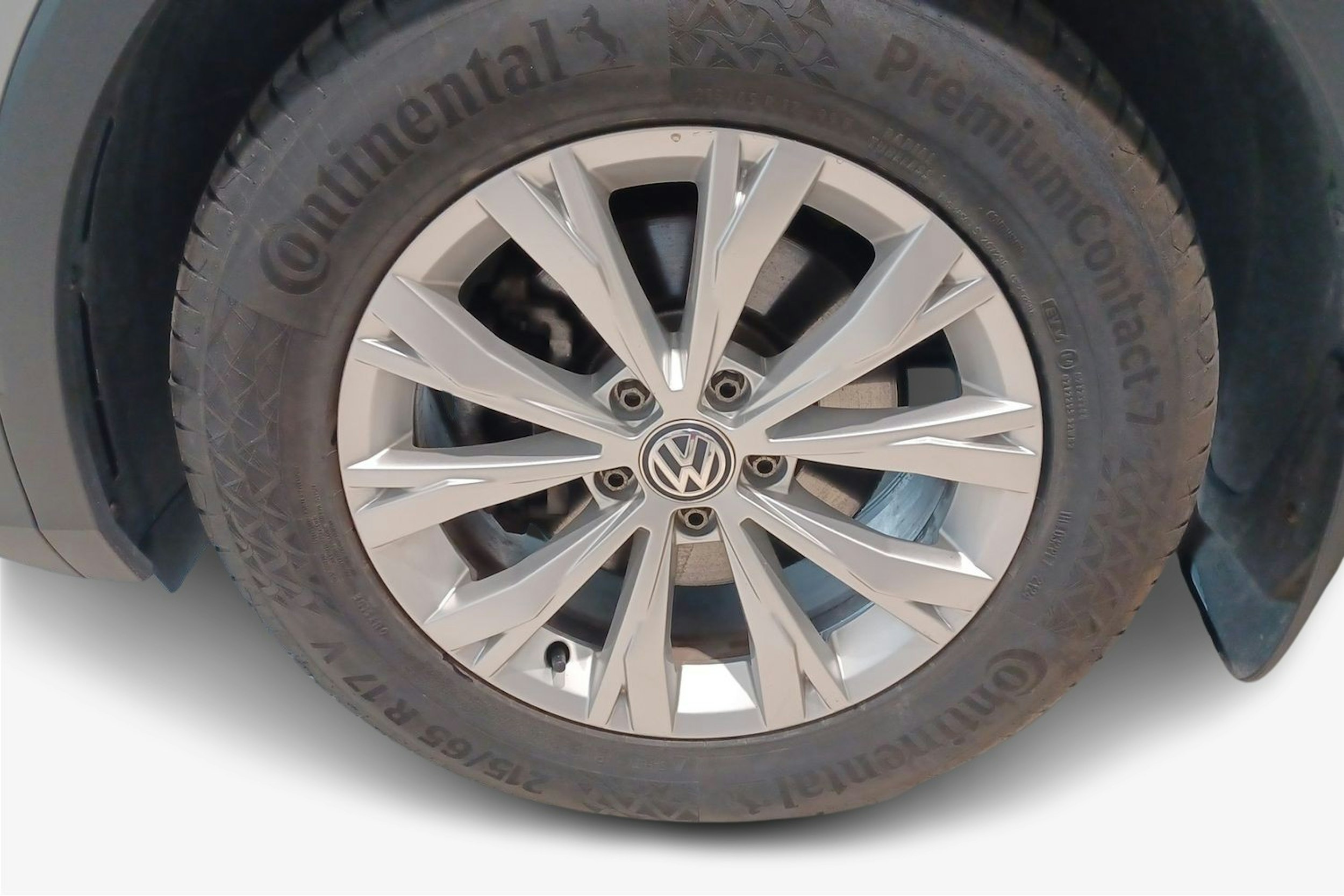 Harmaa Volkswagen Tiguan 2017 kuva 11.