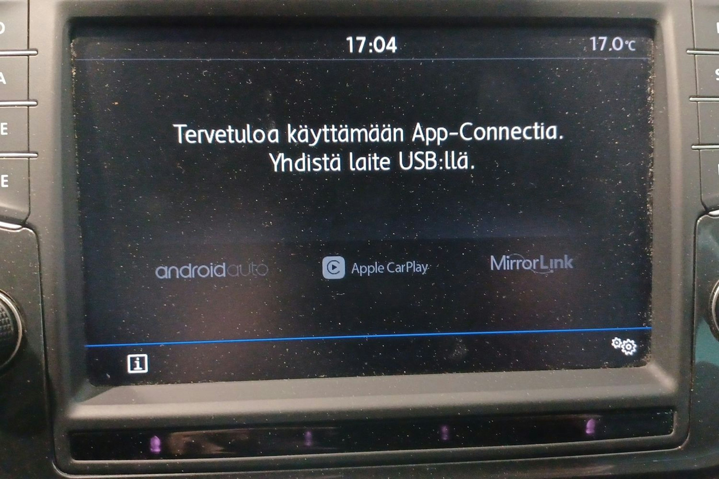 Harmaa Volkswagen Tiguan 2017 kuva 20.