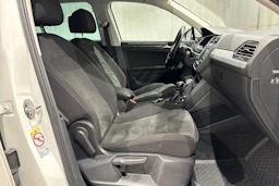 valkoinen Volkswagen Tiguan 2017 kuva 20.
