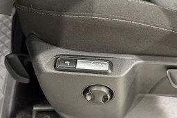 valkoinen Volkswagen Tiguan 2017 kuva 22.