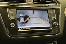 valkoinen Volkswagen Tiguan 2017 kuva 26.