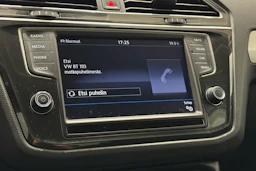 valkoinen Volkswagen Tiguan 2017 kuva 30.