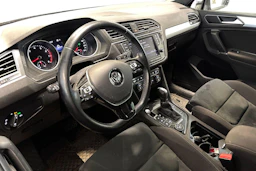 musta Volkswagen Tiguan 2017 kuva 3.