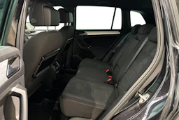 musta Volkswagen Tiguan 2017 kuva 8.