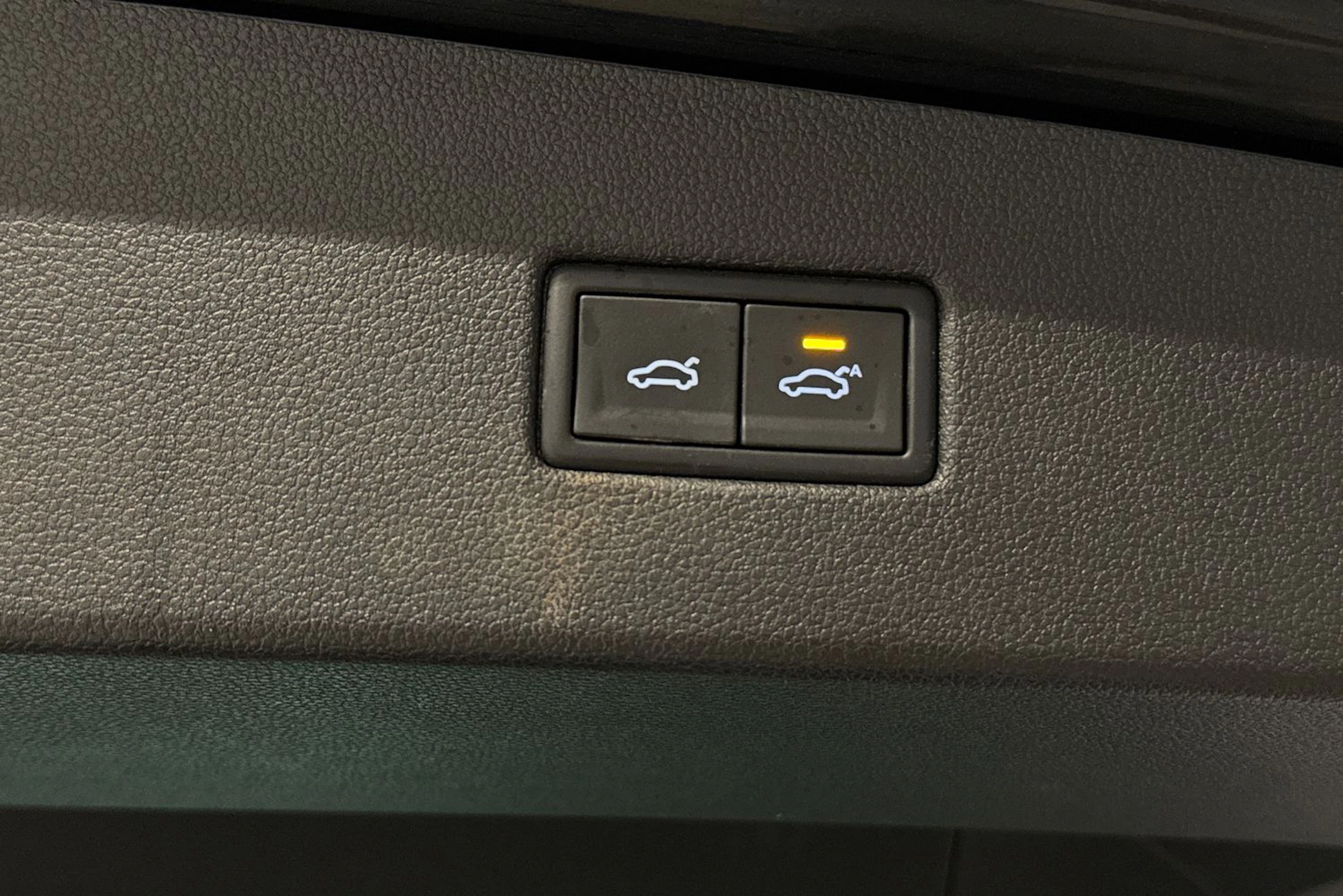 musta Volkswagen Tiguan 2017 kuva 13.