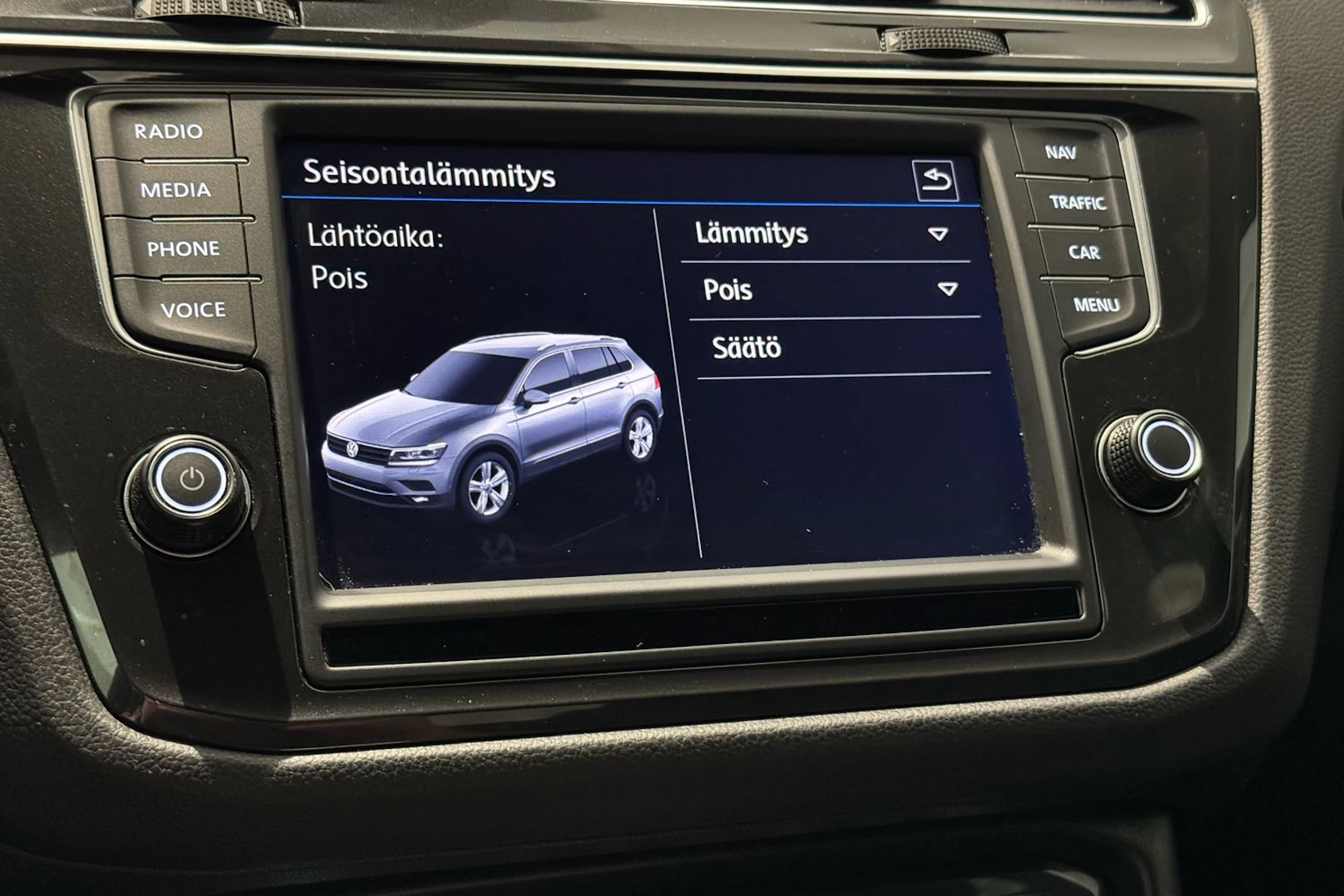 musta Volkswagen Tiguan 2017 kuva 23.