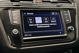 musta Volkswagen Tiguan 2017 kuva 29.