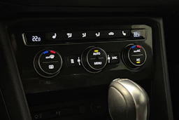 musta Volkswagen Tiguan 2017 kuva 30.
