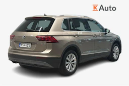 Ruskea (beige) Volkswagen Tiguan 2017 kuva 2.