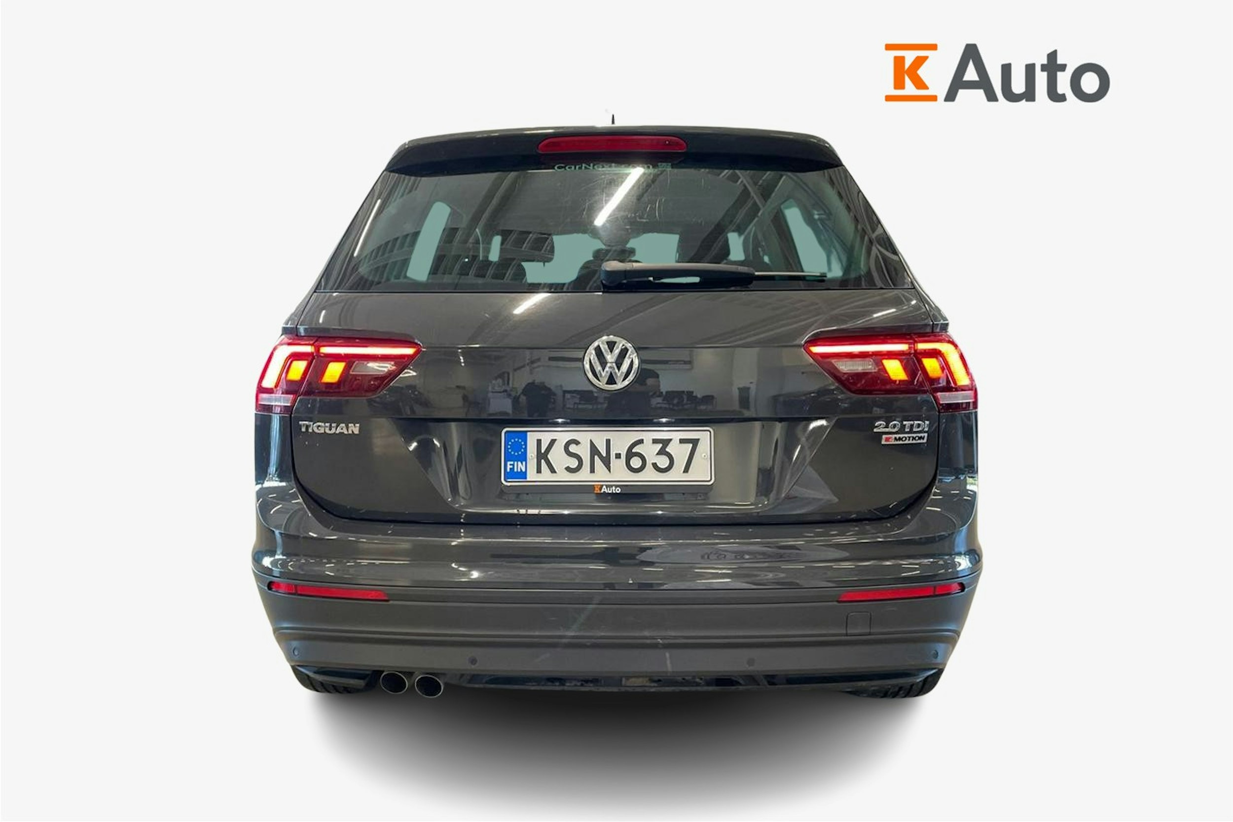 harmaa Volkswagen Tiguan 2017 kuva 3.