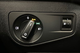 harmaa Volkswagen Tiguan 2017 kuva 19.