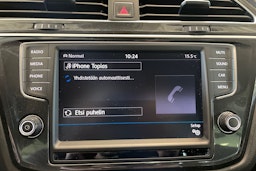 harmaa Volkswagen Tiguan 2017 kuva 23.