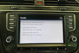 harmaa Volkswagen Tiguan 2017 kuva 27.