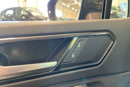 harmaa Volkswagen Tiguan 2017 kuva 33.