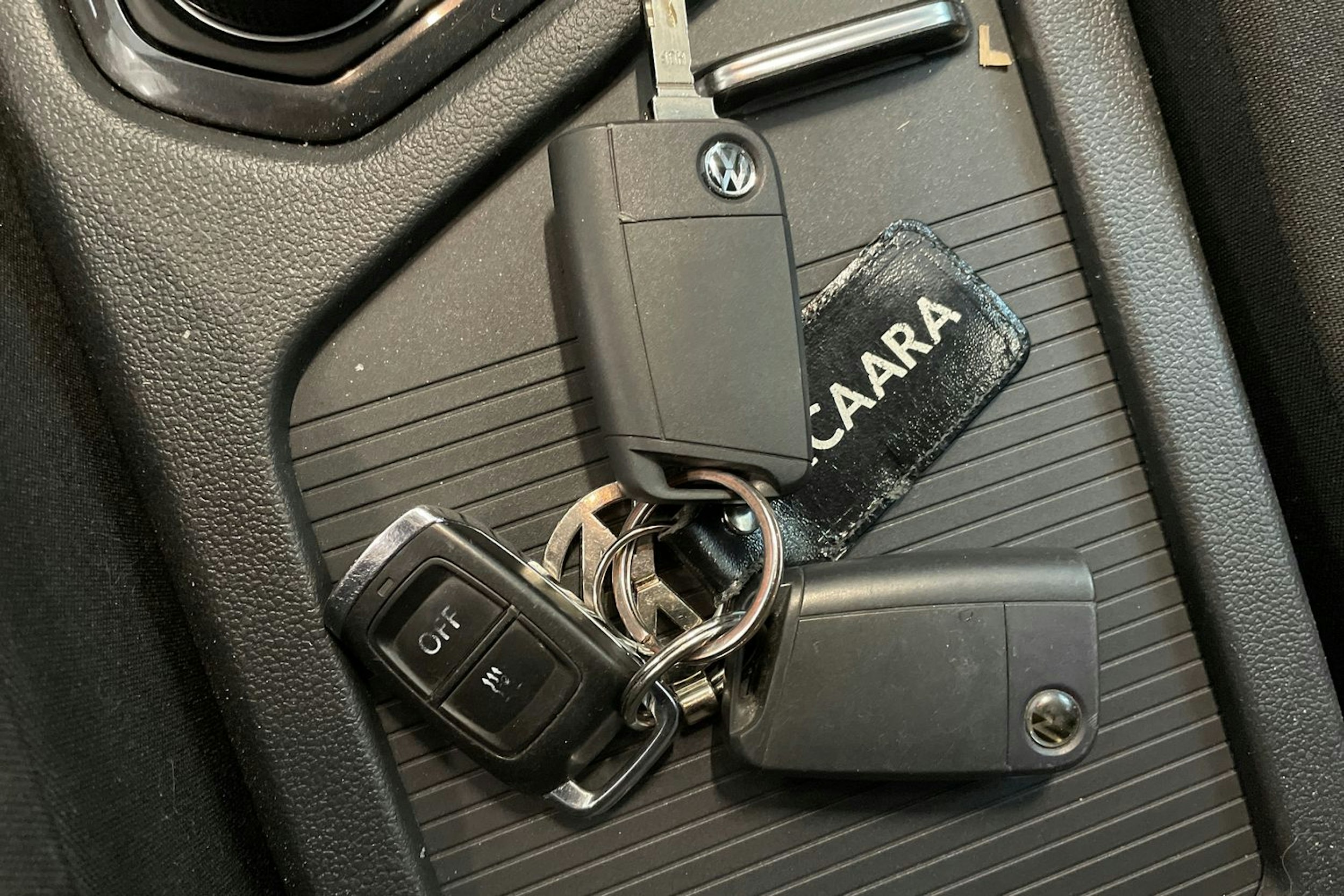 harmaa Volkswagen Tiguan 2017 kuva 34.