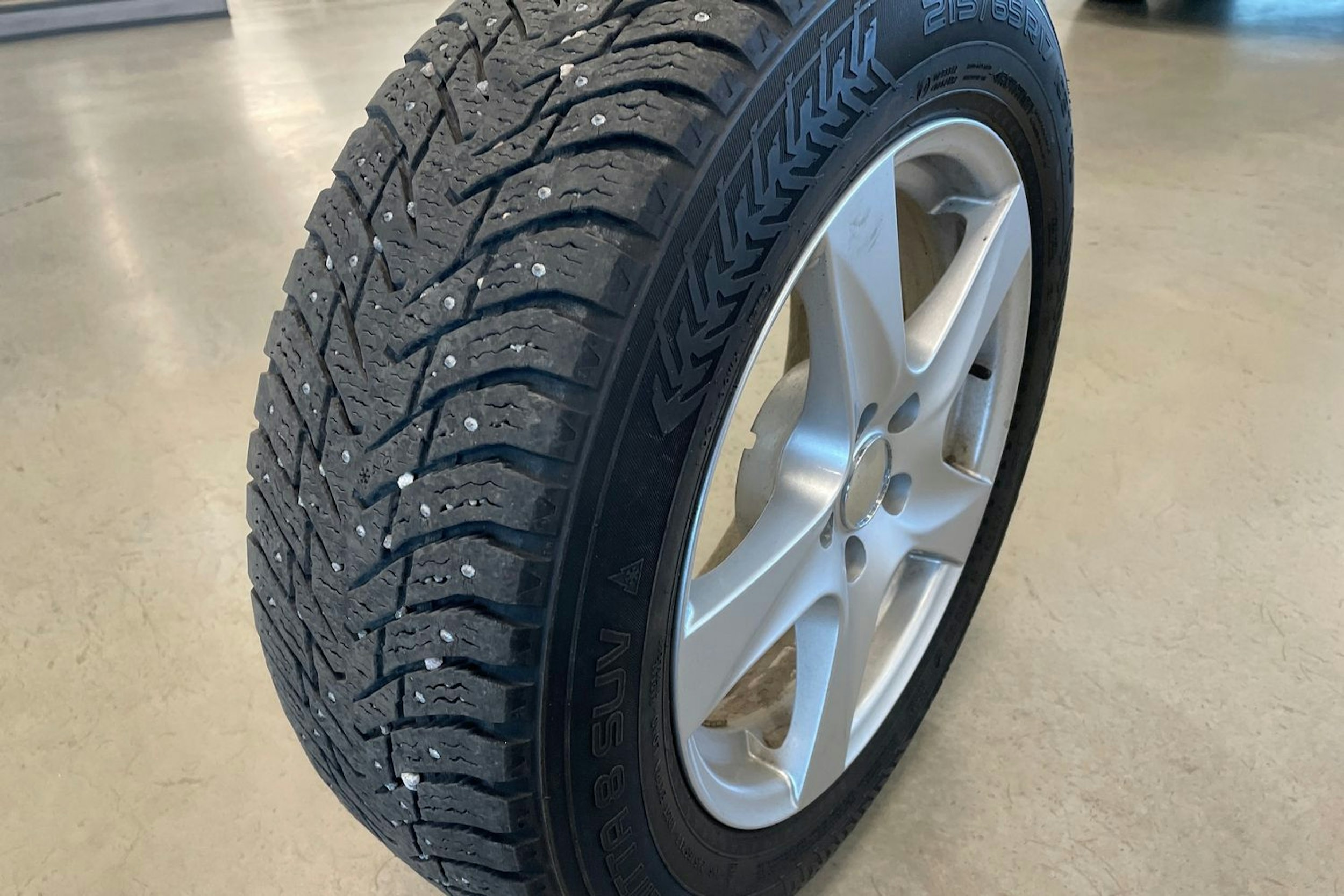 harmaa Volkswagen Tiguan 2017 kuva 36.