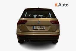 Ruskea (beige) Volkswagen Tiguan 2017 kuva 3.