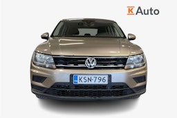 Ruskea (beige) Volkswagen Tiguan 2017 kuva 5.