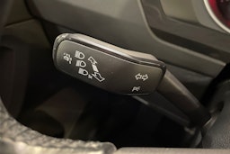 Ruskea (beige) Volkswagen Tiguan 2017 kuva 17.