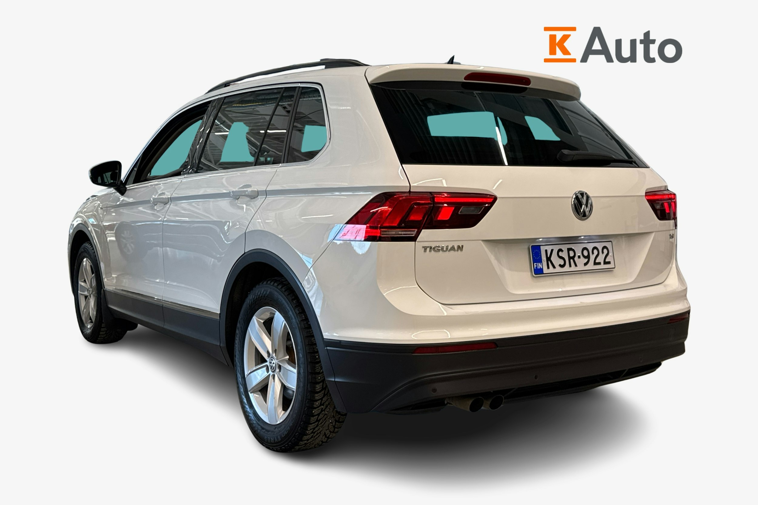 valkoinen Volkswagen Tiguan 2017 kuva 2.