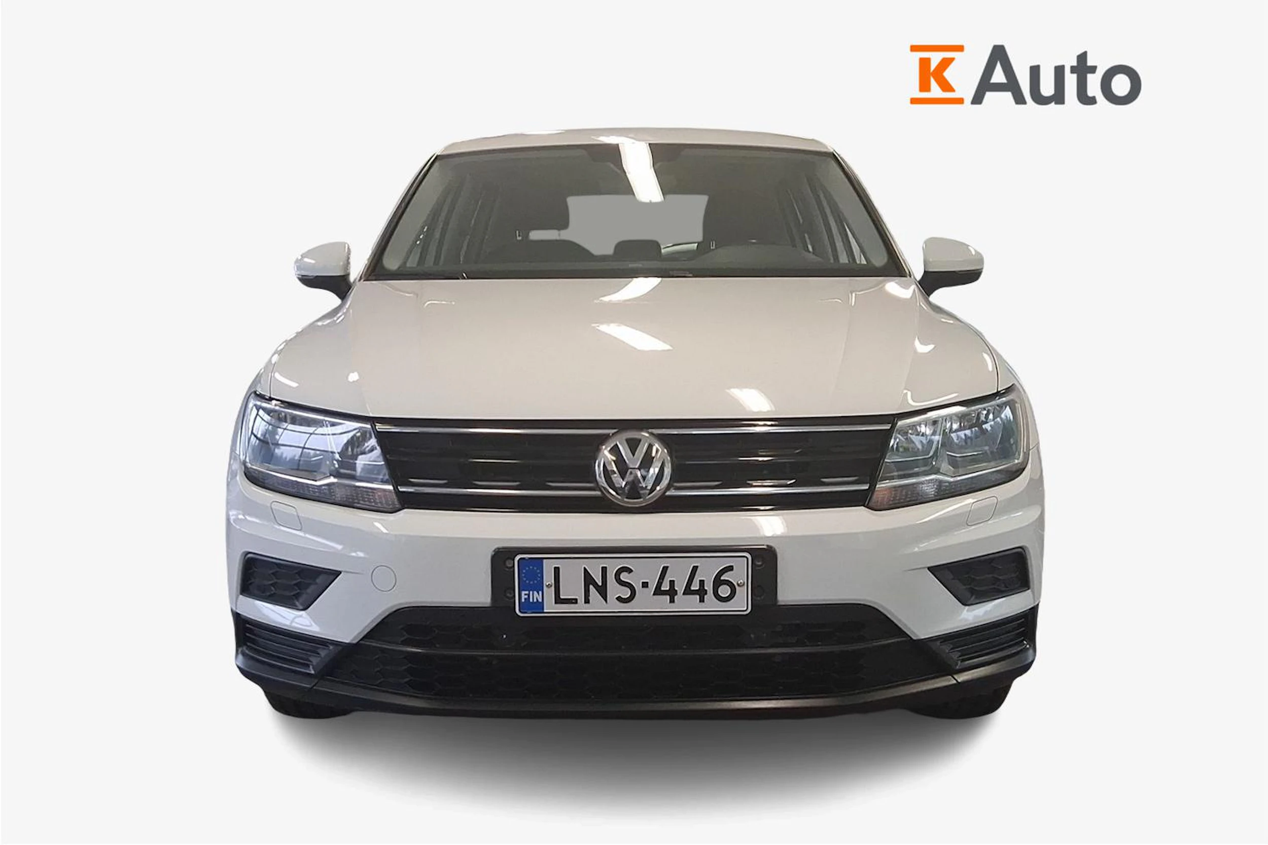 valkoinen Volkswagen Tiguan 2017 kuva 4.