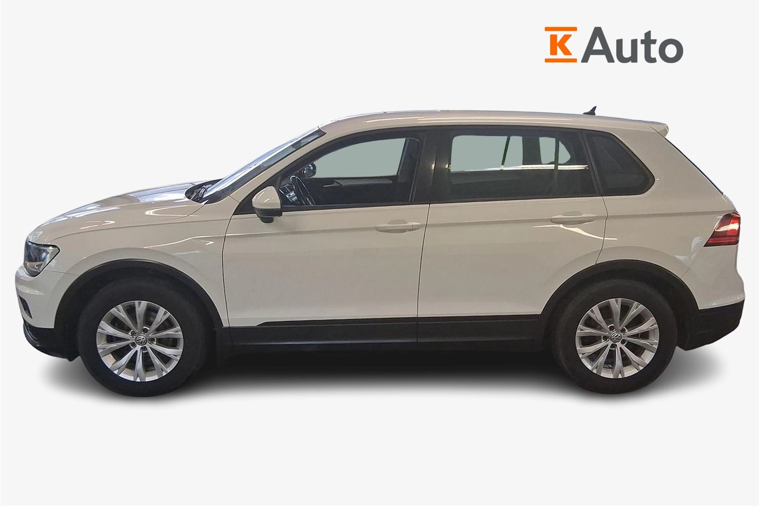 valkoinen Volkswagen Tiguan 2017 kuva 5.