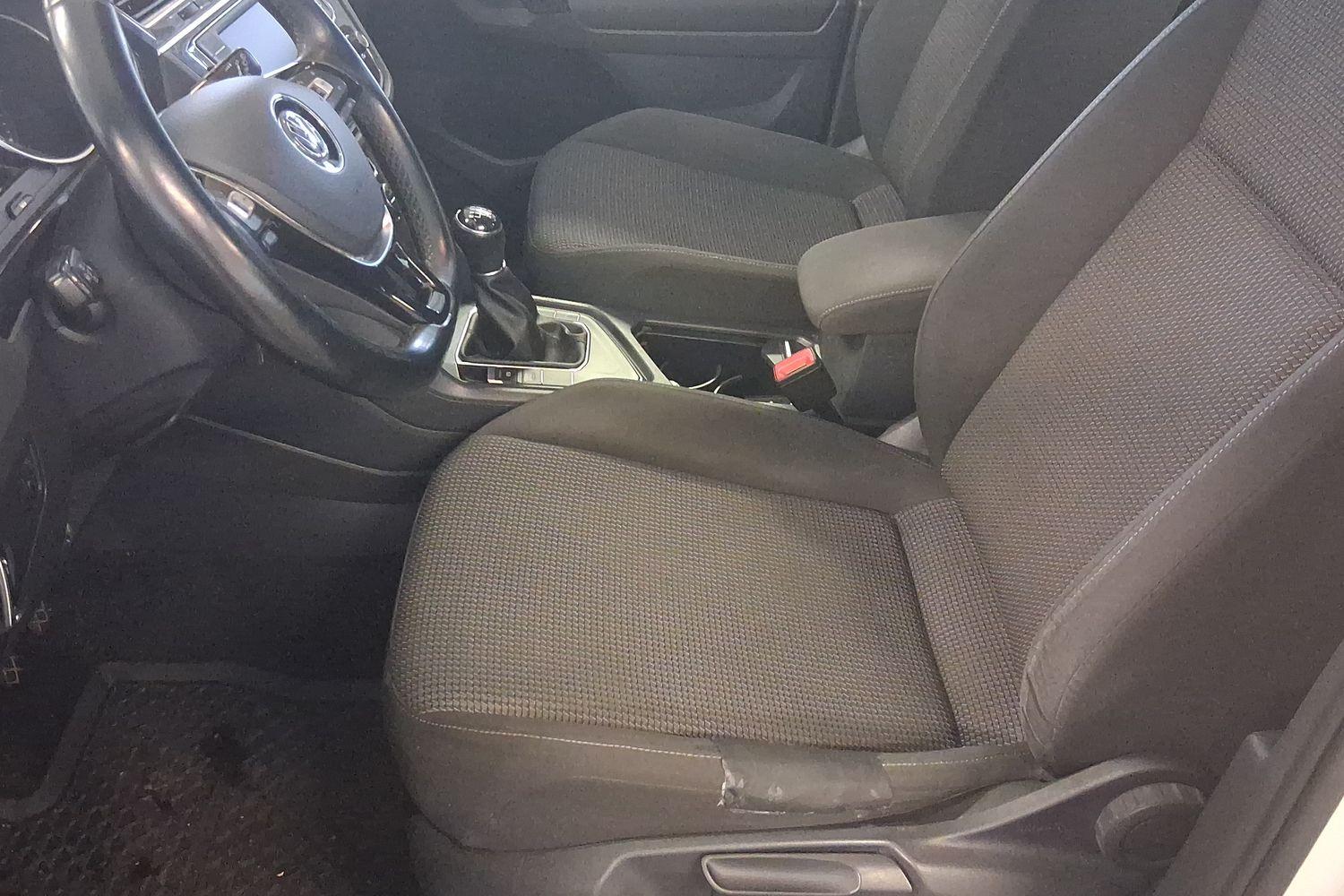 Volkswagen Tiguan 2017, photo 6/16