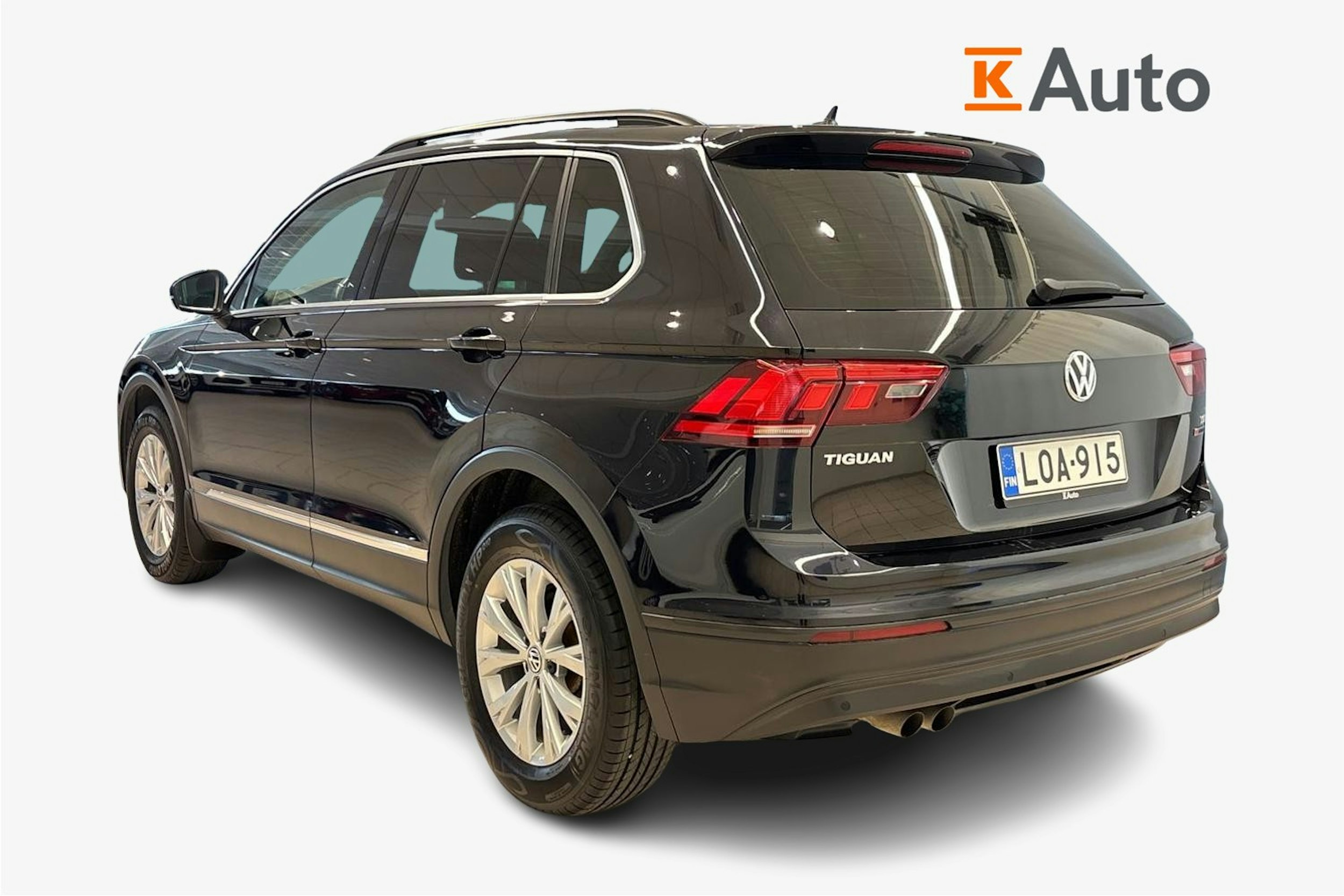 Musta Volkswagen Tiguan 2017 kuva 2.