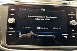 Musta Volkswagen Tiguan 2017 kuva 21.