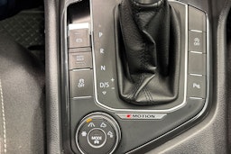 Musta Volkswagen Tiguan 2017 kuva 26.