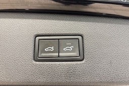 Musta Volkswagen Tiguan 2017 kuva 27.
