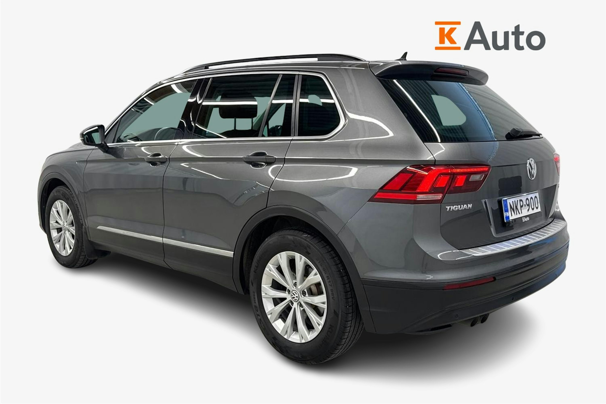 harmaa Volkswagen Tiguan 2017 kuva 2.