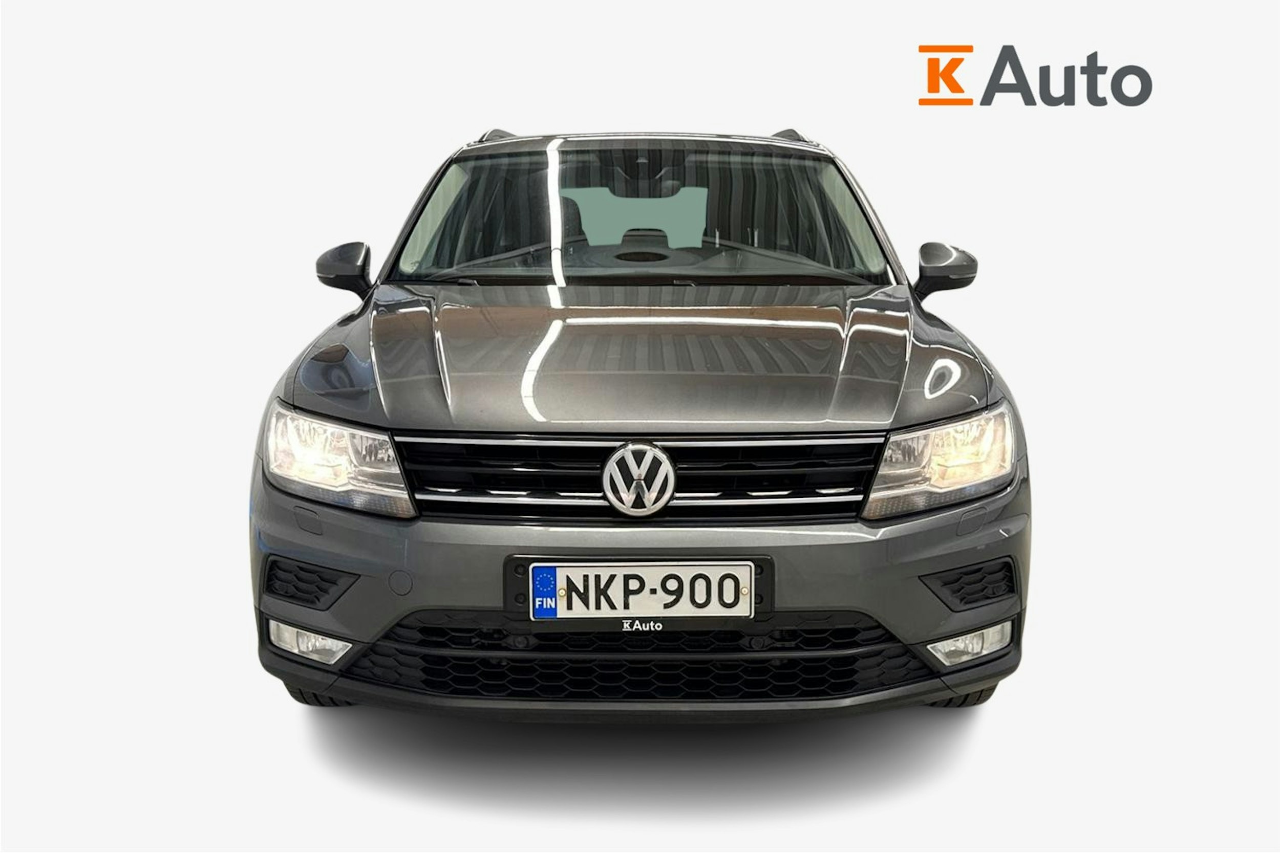 harmaa Volkswagen Tiguan 2017 kuva 5.