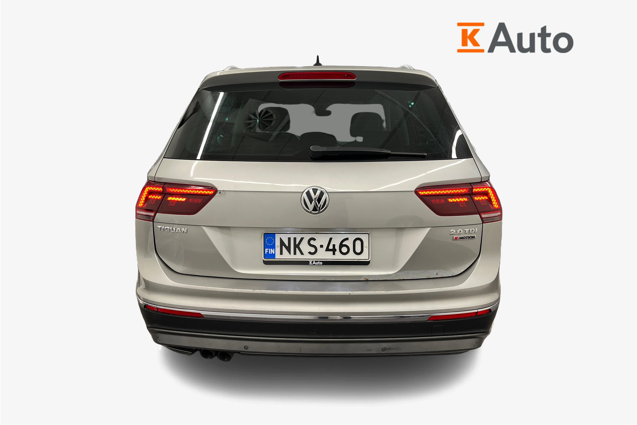 harmaa Volkswagen Tiguan 2017 kuva 3.