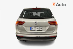 harmaa Volkswagen Tiguan 2017 kuva 3.