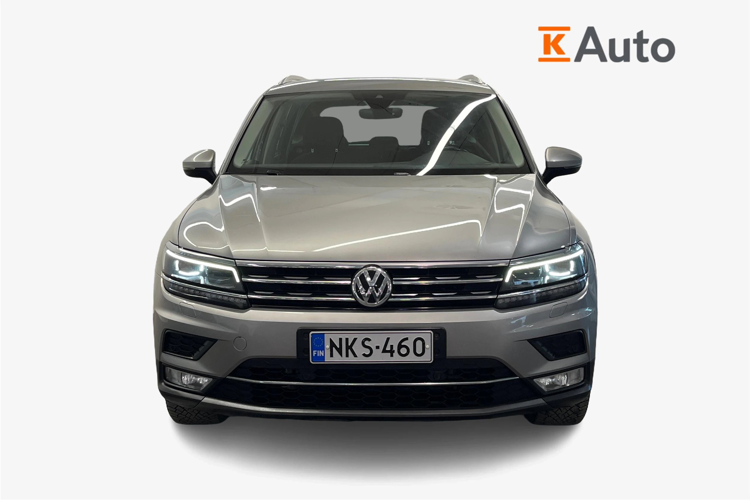 harmaa Volkswagen Tiguan 2017 kuva 4.