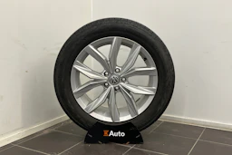 harmaa Volkswagen Tiguan 2017 kuva 10.