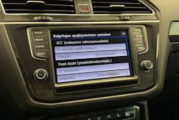 harmaa Volkswagen Tiguan 2017 kuva 24.