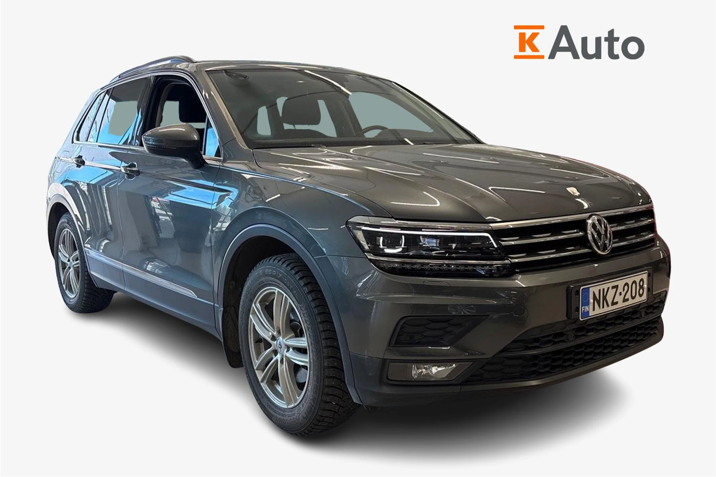 harmaa Volkswagen Tiguan 2017 kuva 1.