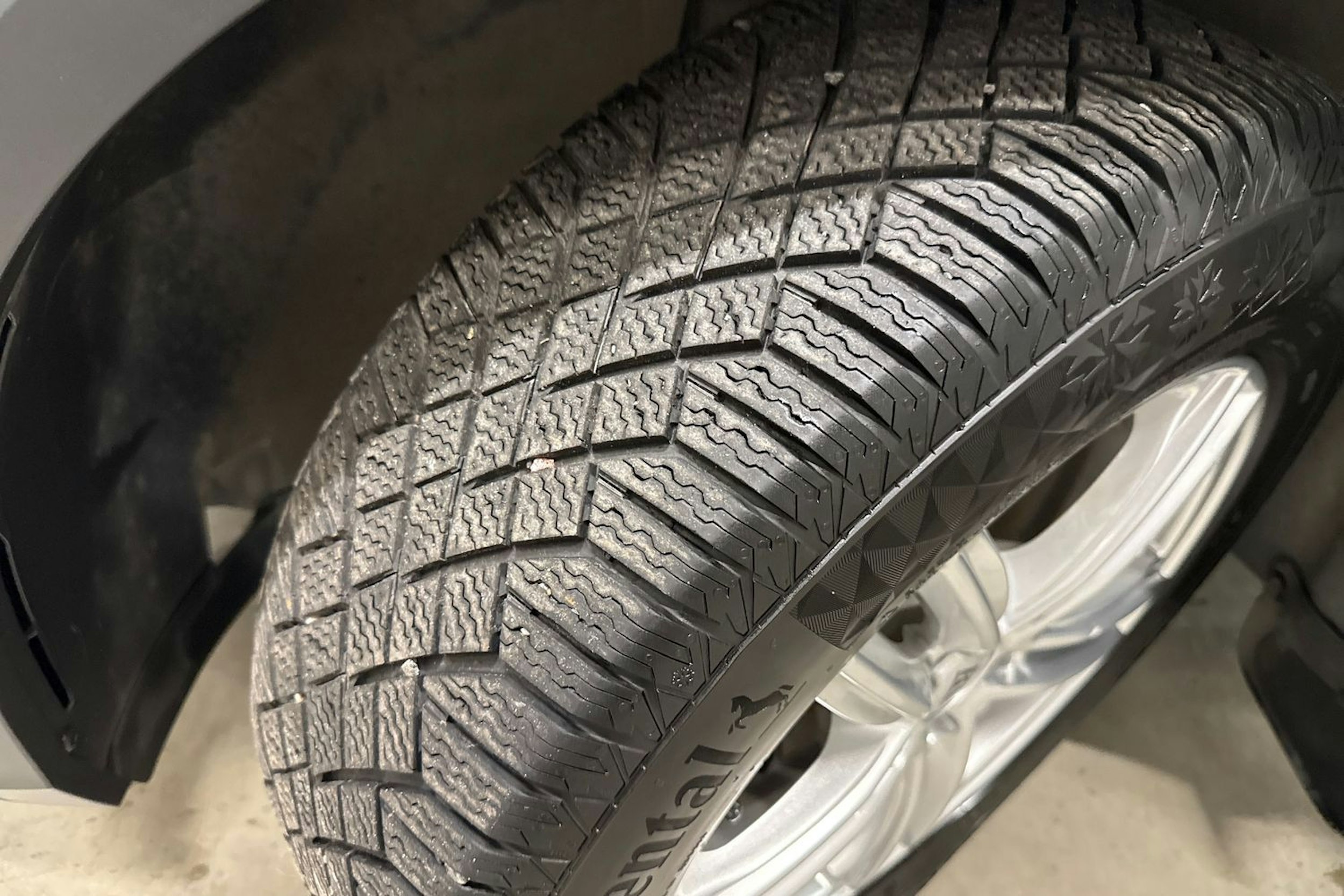 valkoinen Volkswagen Tiguan 2017 kuva 10.