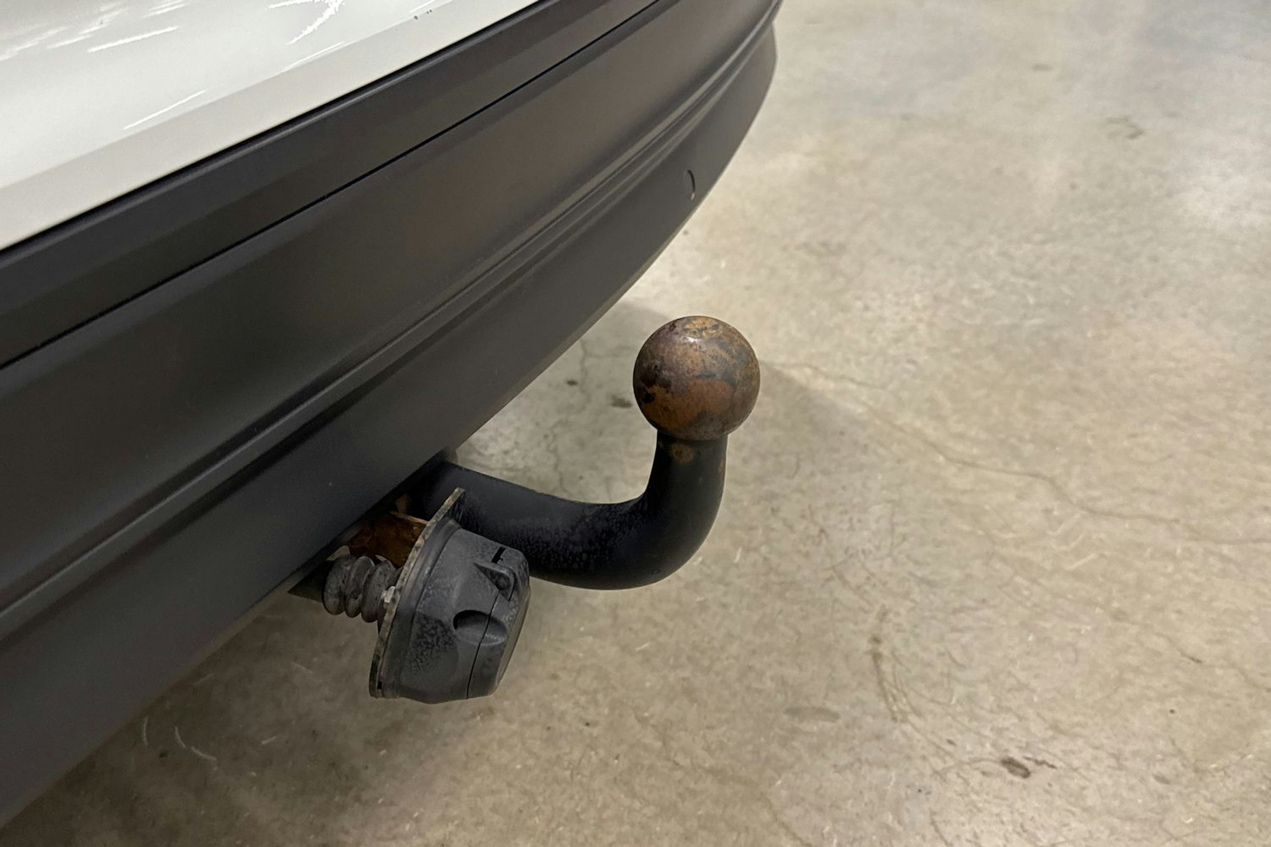 valkoinen Volkswagen Tiguan 2017 kuva 12.