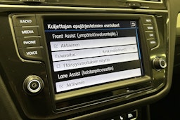 valkoinen Volkswagen Tiguan 2017 kuva 19.