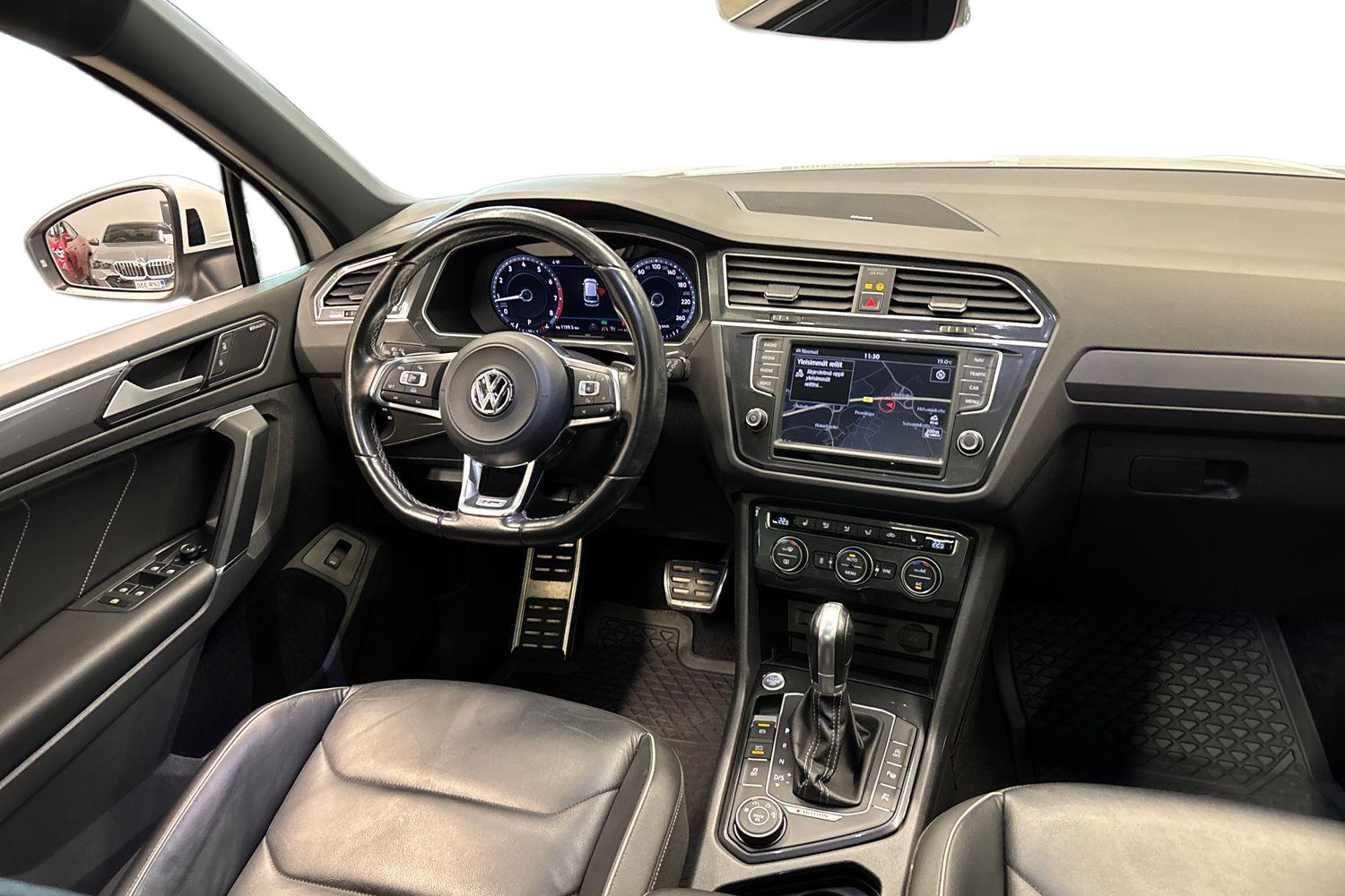 Volkswagen Tiguan 2017, photo 7/37