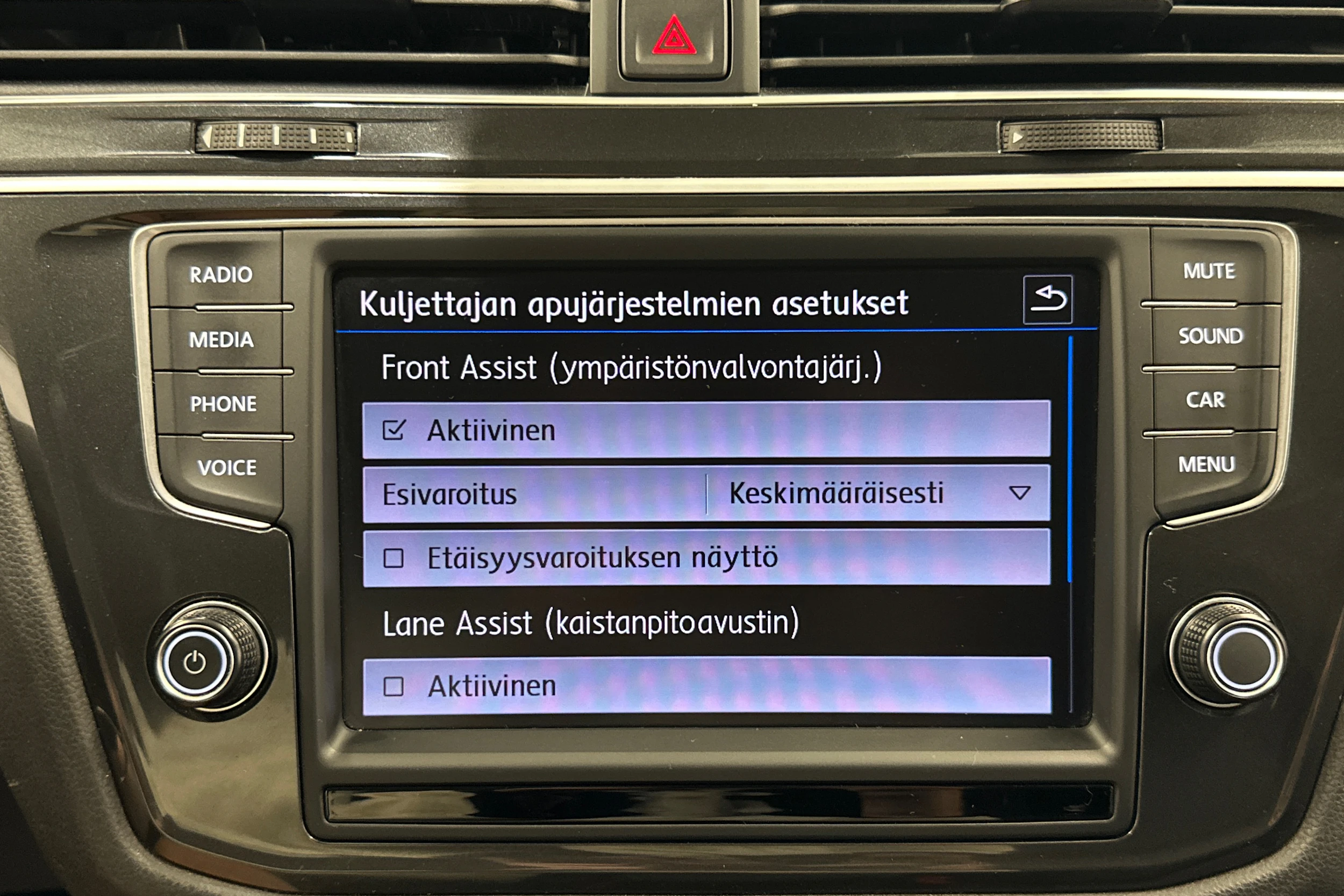 met. musta Volkswagen Tiguan 2017 kuva 17.