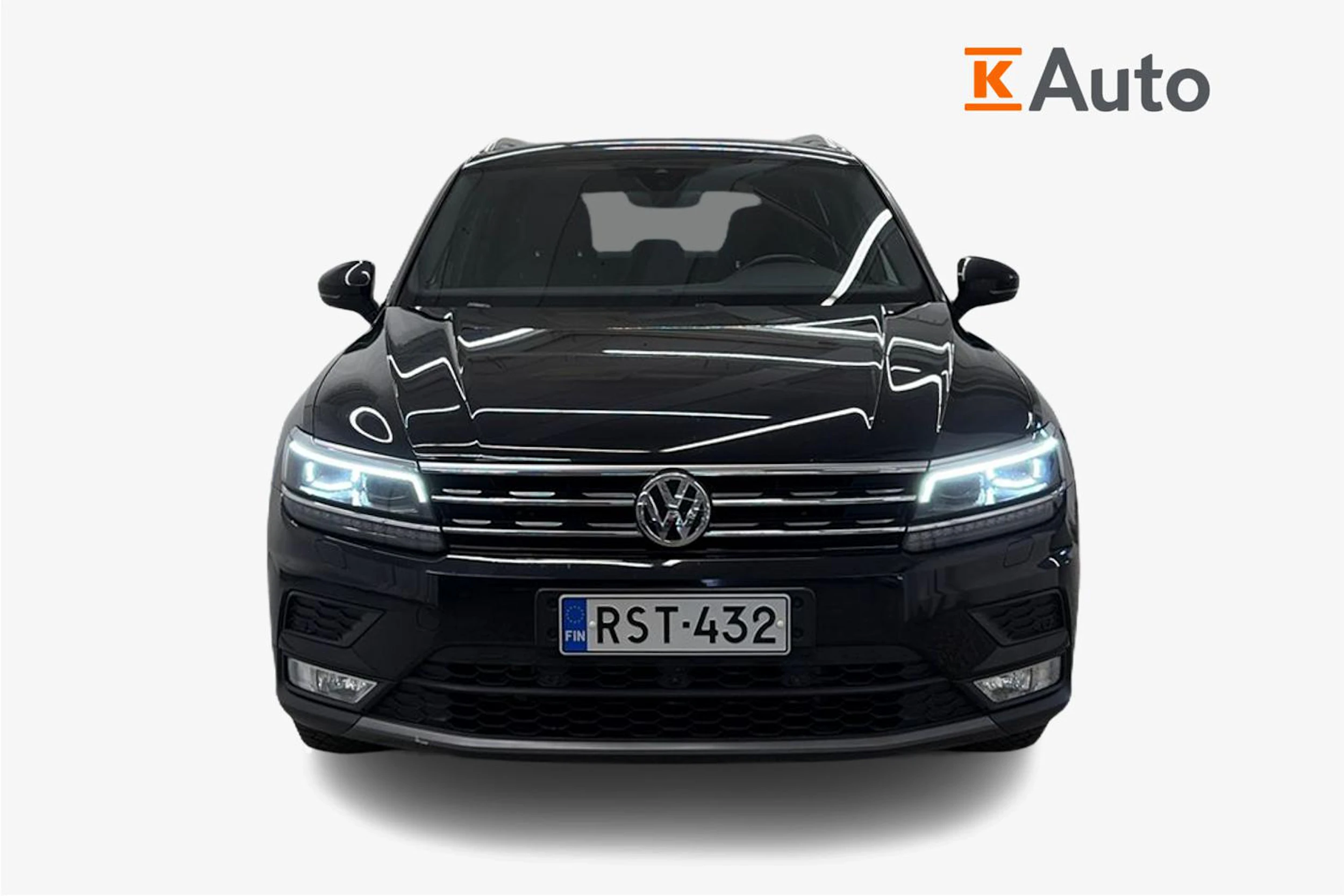 Musta Volkswagen Tiguan 2017 kuva 5.
