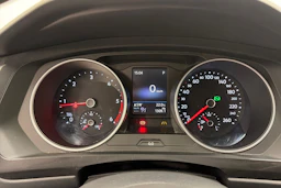 Musta Volkswagen Tiguan 2017 kuva 19.
