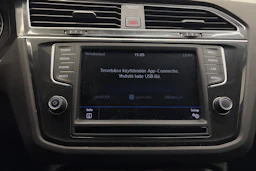 Musta Volkswagen Tiguan 2017 kuva 24.